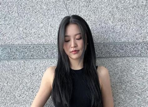 Yeri (Red Velvet) profile, age & facts (2024 updated).